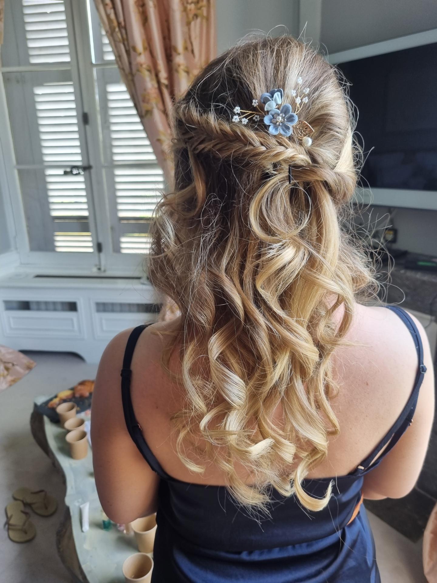 Cyrille D. & Eva-Hiné Coiffeuse et maquilleuse Bordeaux