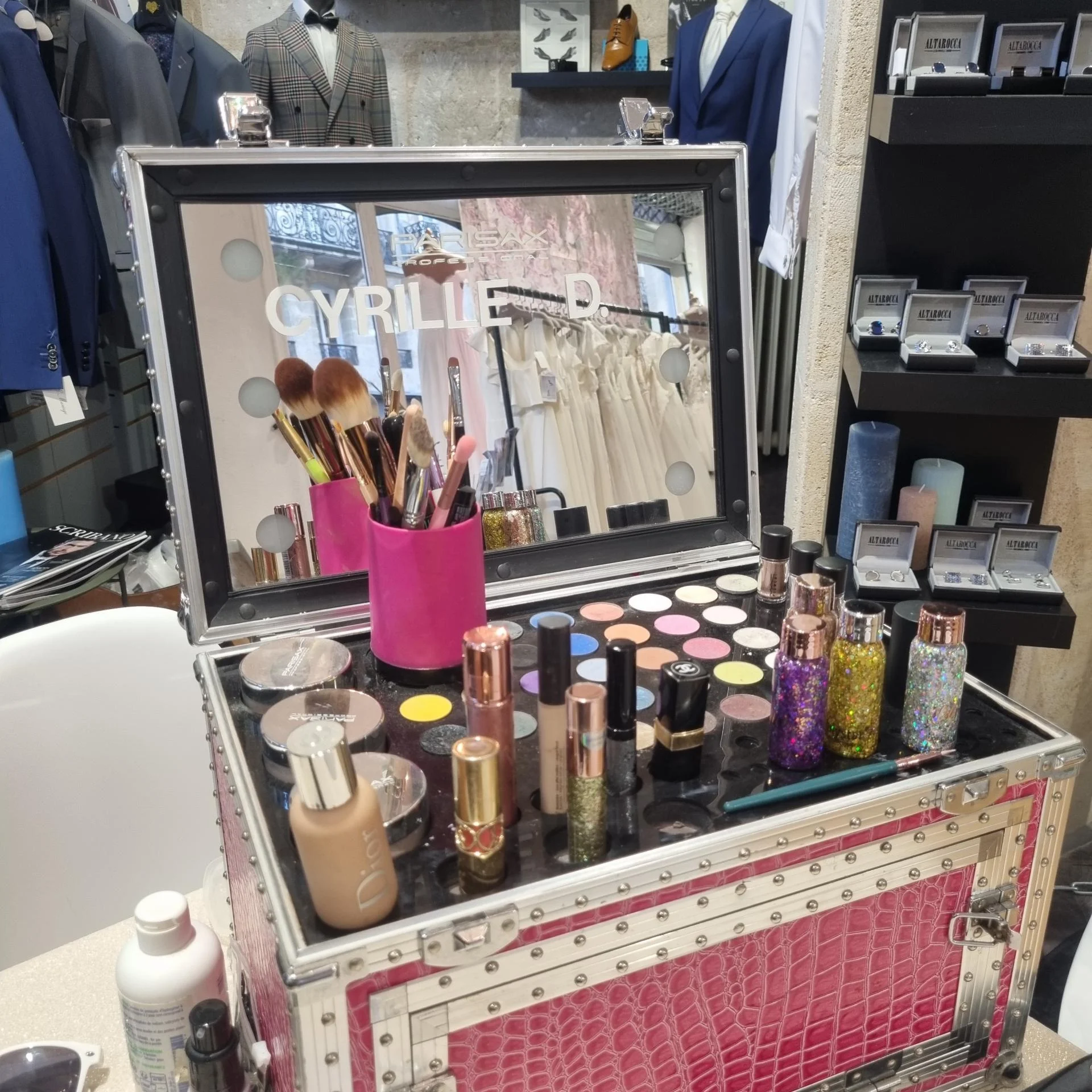 Cyrille D. & Eva-Hiné Coiffeuse et maquilleuse Bordeaux